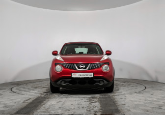 Подержанный автомобиль Nissan Juke 2013 года (2 фото)