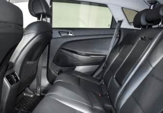 Подержанный автомобиль Hyundai Tucson 2017 года (12 фото)