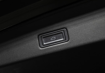 Подержанный автомобиль Omoda C5 2023 года (23 фото)