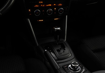 Подержанный автомобиль Mazda CX-5 2013 года (13 фото)
