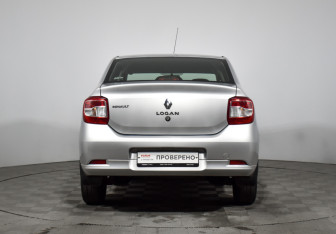 Подержанный автомобиль Renault Logan Sedan 2015 года (6 фото)