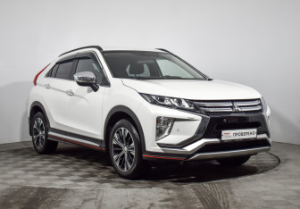 Подержанный автомобиль Mitsubishi Eclipse Cross 2019 года (3 фото)