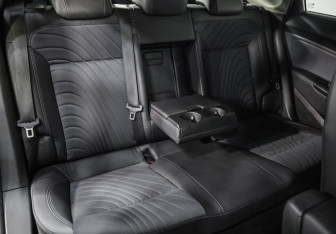 Подержанный автомобиль Opel Astra Hatchback 2013 года (18 фото)