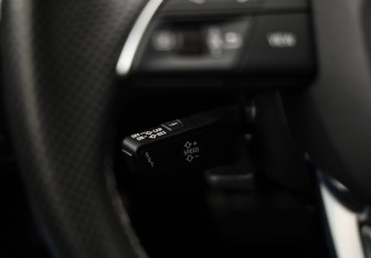 Подержанный автомобиль Audi Q5 2021 года (23 фото)