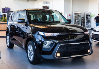 Подержанный автомобиль Kia Soul 2022 года (3 фото)