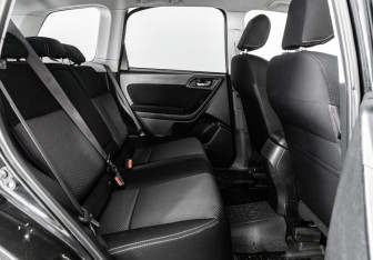 Подержанный автомобиль Subaru Forester Suv 2013 года (22 фото)