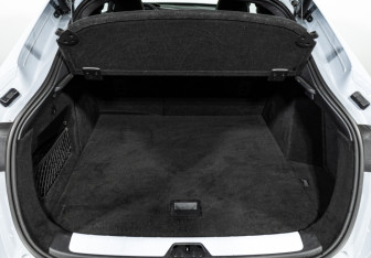 Подержанный автомобиль Geely Tugella 2023 года (27 фото)