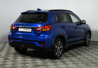 Подержанный автомобиль Mitsubishi ASX 2019 года (5 фото)