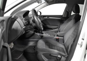 Подержанный автомобиль Audi A3 Hatchback 2013 года (11 фото)