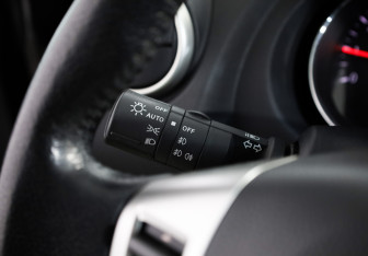 Подержанный автомобиль Nissan Qashqai 2012 года (12 фото)