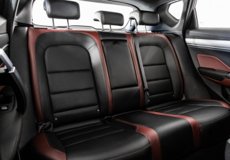 Подержанный автомобиль Geely Coolray 2020 года (23 фото)