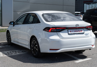 Новый Toyota Corolla Sedan 2026 (5 фото)