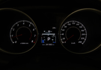 Подержанный автомобиль Mitsubishi ASX 2010 года (13 фото)