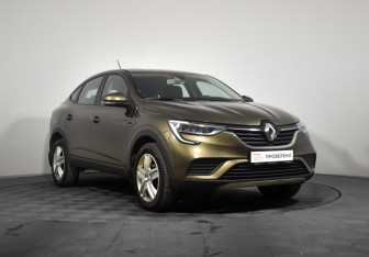 Подержанный автомобиль Renault Arkana 2020 года (3 фото)