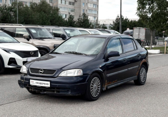 Подержанный автомобиль Opel Astra Hatchback 2003 года (1 фото)