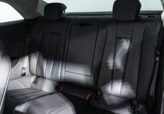 Подержанный автомобиль Audi A5 Coupe 2020 года (10 фото)