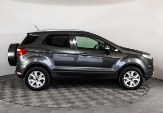 Подержанный автомобиль Ford EcoSport 2017 года (4 фото)