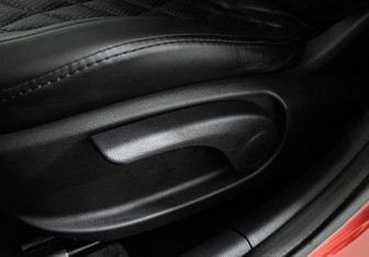 Подержанный автомобиль Kia Ceed Hatchback 2022 года (25 фото)