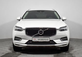 Подержанный автомобиль Volvo XC60 2018 года (2 фото)
