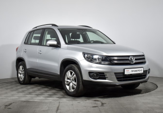 Подержанный автомобиль Volkswagen Tiguan 2015 года (3 фото)