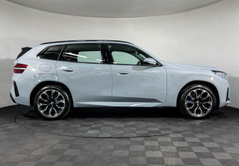 Новый BMW X3 2025 (4 фото)