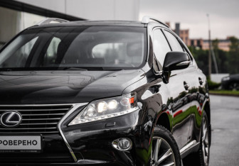 Подержанный автомобиль Lexus RX 2014 года (2 фото)