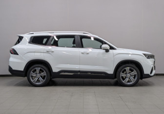 Новый Geely Okavango 2026 (4 фото)