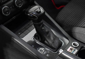 Подержанный автомобиль Skoda Octavia Liftback 2014 года (11 фото)