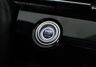 Подержанный автомобиль Omoda C5 2023 года (18 фото)