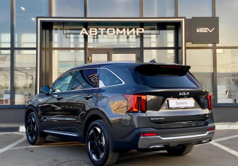 Новый Kia Sorento 2025 (4 фото)