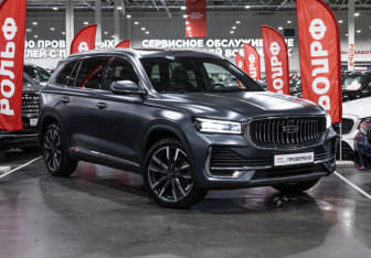 Подержанный автомобиль Geely Monjaro 2024 года (5 фото)