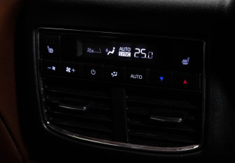 Подержанный автомобиль Mazda CX-9 2019 года (23 фото)