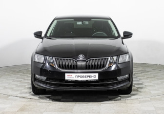 Подержанный автомобиль Skoda Octavia Liftback 2018 года (2 фото)