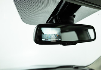 Подержанный автомобиль Nissan X-Trail 2011 года (17 фото)