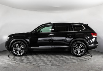 Подержанный автомобиль Volkswagen Teramont 2019 года (9 фото)