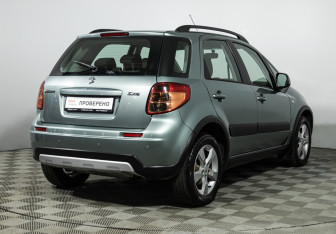 Подержанный автомобиль Suzuki SX4 Hatchback 2012 года (5 фото)
