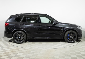 Подержанный автомобиль BMW X5 M 2016 года (4 фото)