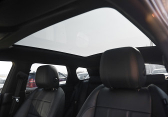 Подержанный автомобиль Land Rover Range Rover Evoque 2020 года (24 фото)