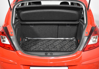 Подержанный автомобиль Opel Corsa 2007 года (19 фото)