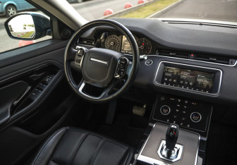 Подержанный автомобиль Land Rover Range Rover Evoque 2019 года (11 фото)