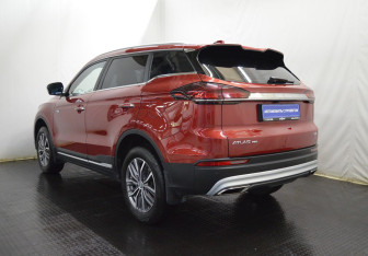 Подержанный автомобиль Geely Atlas Pro 2024 года (7 фото)