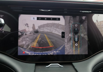 Подержанный автомобиль Exeed VX 2023 года (32 фото)