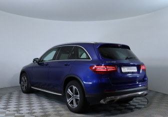 Подержанный автомобиль Mercedes-Benz GLC Coupe 2018 года (8 фото)