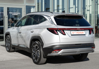 Новый Hyundai Tucson 2026 (8 фото)