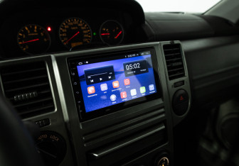 Подержанный автомобиль Nissan X-Trail 2005 года (15 фото)