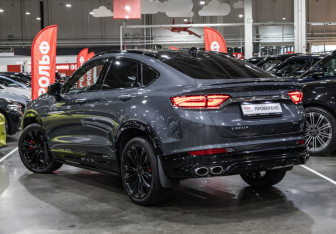 Подержанный автомобиль Geely Tugella 2024 года (11 фото)