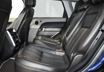 Подержанный автомобиль Land Rover Range Rover Sport 2018 года (12 фото)