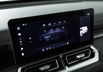 Подержанный автомобиль Haval H5 2024 года (16 фото)