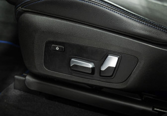 Подержанный автомобиль BMW X3 2019 года (15 фото)