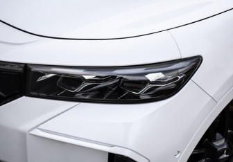 Подержанный автомобиль Voyah Free 2023 года (3 фото)